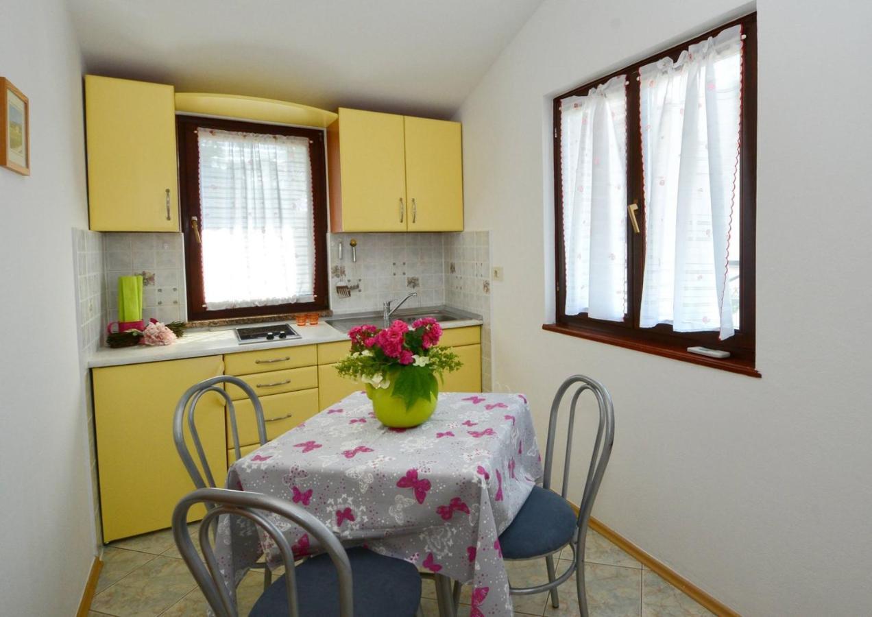 Apartments Kadum Porec Center Near The Beach Exterior foto