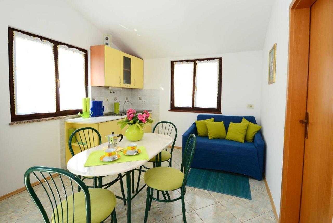 Apartments Kadum Porec Center Near The Beach Exterior foto